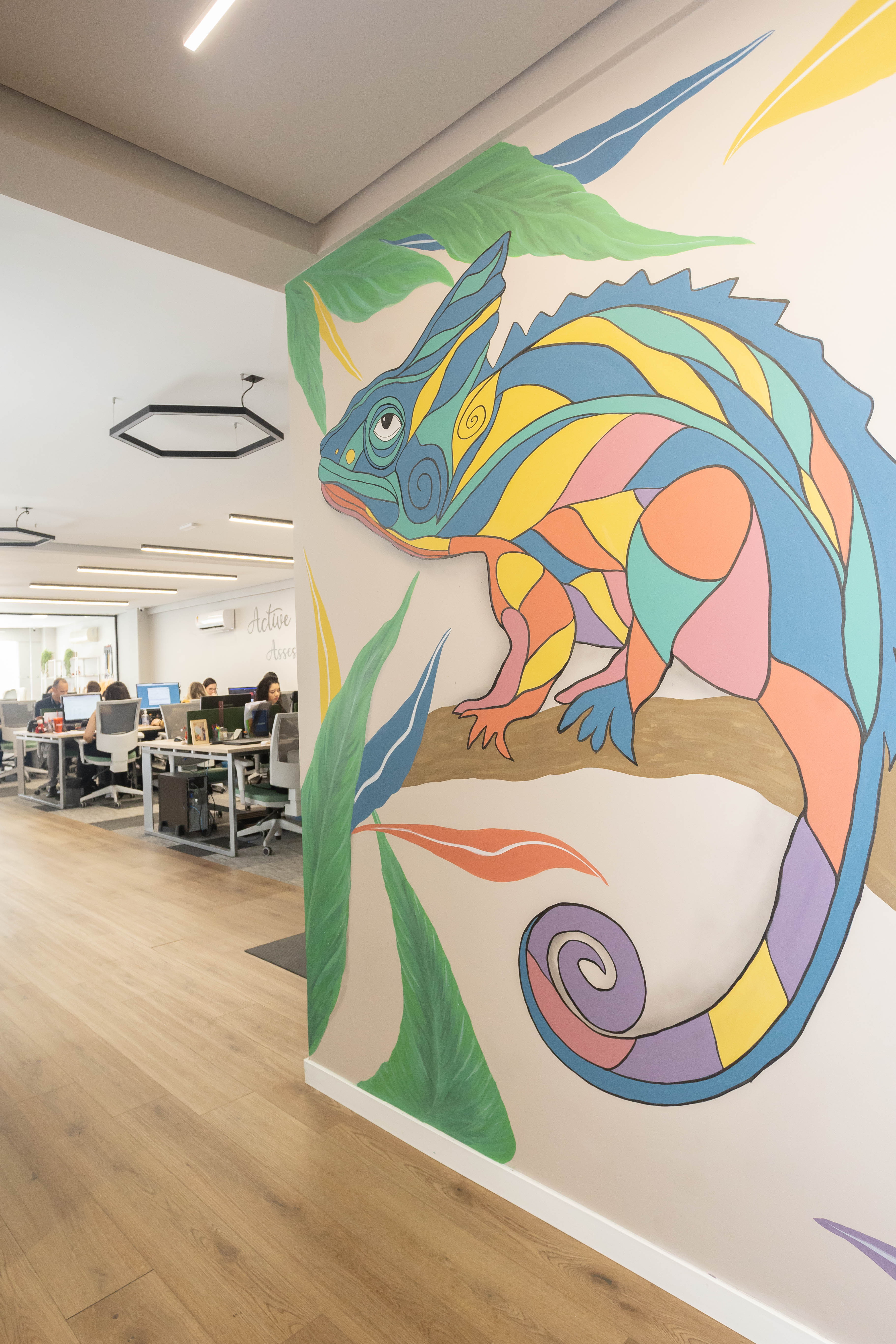 Equipe Active em reunião de trabalho